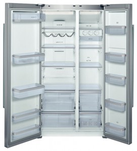 Charakteristik Kühlschrank Bosch KAN62A75 Foto