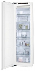 Charakteristik Kühlschrank AEG AGN 71800 F0 Foto