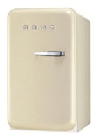 Charakteristik Kühlschrank Smeg FAB5RP Foto